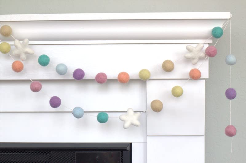 Matthew Mae Felt Ball Star Garland - Pastel Rainbow
