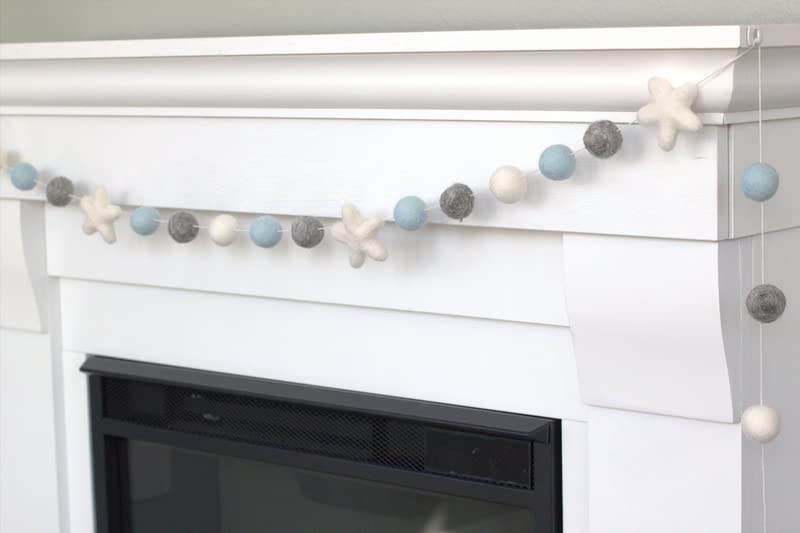 Felt Ball Star Garland - Ice Blue Gray White