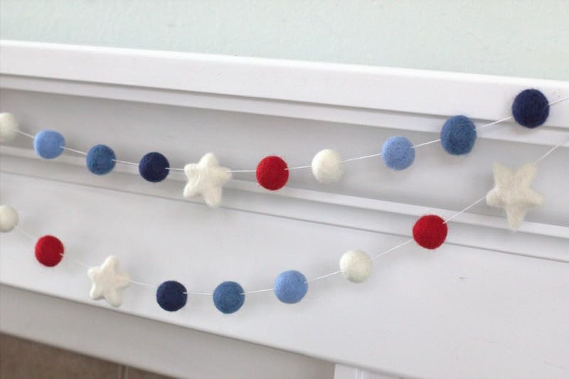 Fourth of July Garland with Felt Balls and Stars