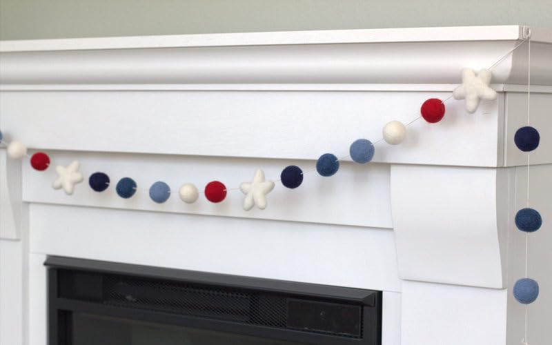 Fourth of July Garland with Felt Balls and Stars