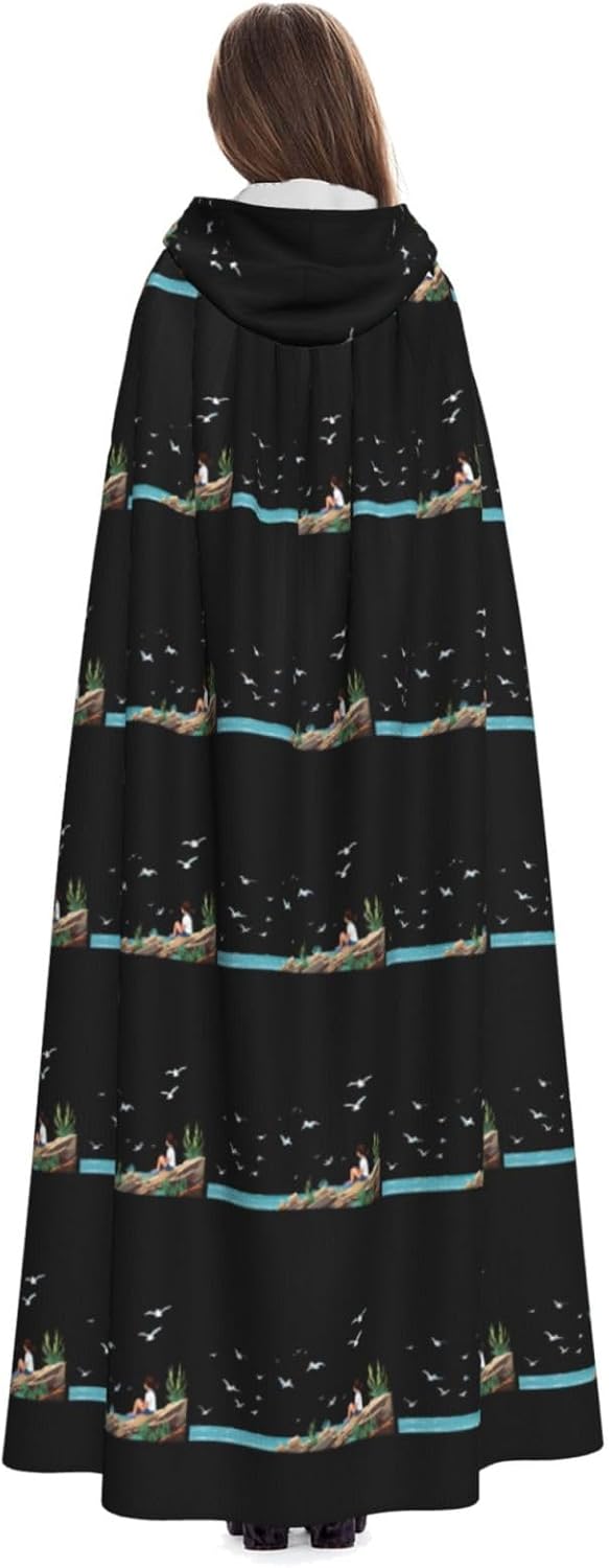 Little Girl Watching Seagulls on the Reef Hooded Cloak