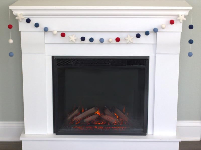 Fourth of July Garland with Felt Balls and Stars