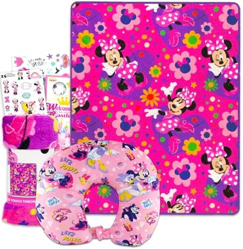 Disney Minnie Mouse Travel Blanket and Pillow Set 1