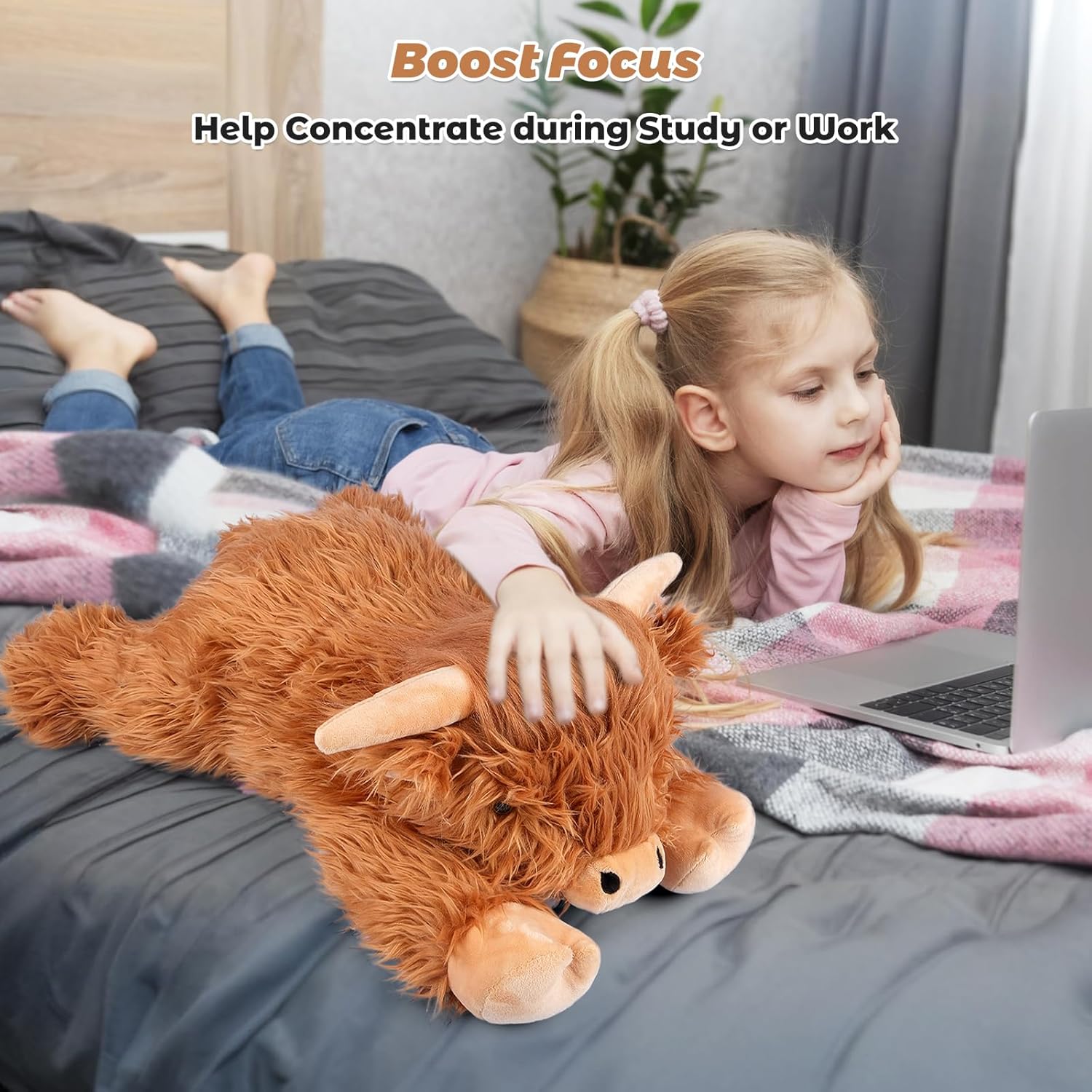 Bobbie Laxi 22 Highland Cow Weighted Plush Toy