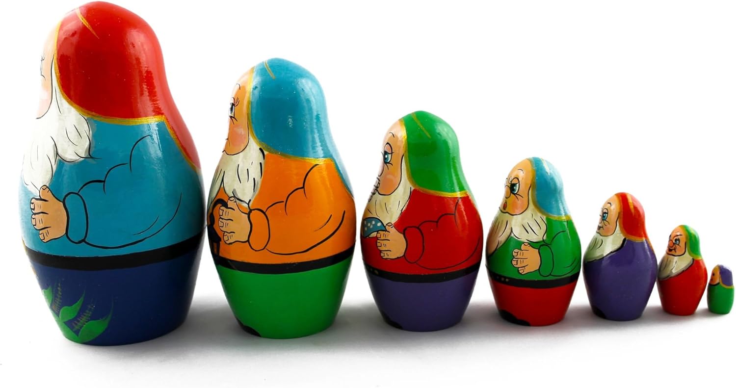 Matryoshka Russian Nesting Dolls Seven Dwarfs Set
