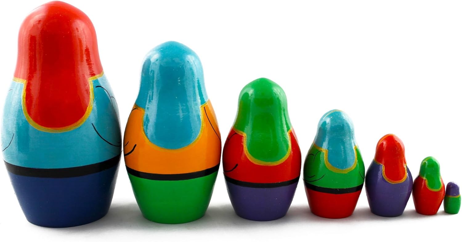 Matryoshka Russian Nesting Dolls Seven Dwarfs Set
