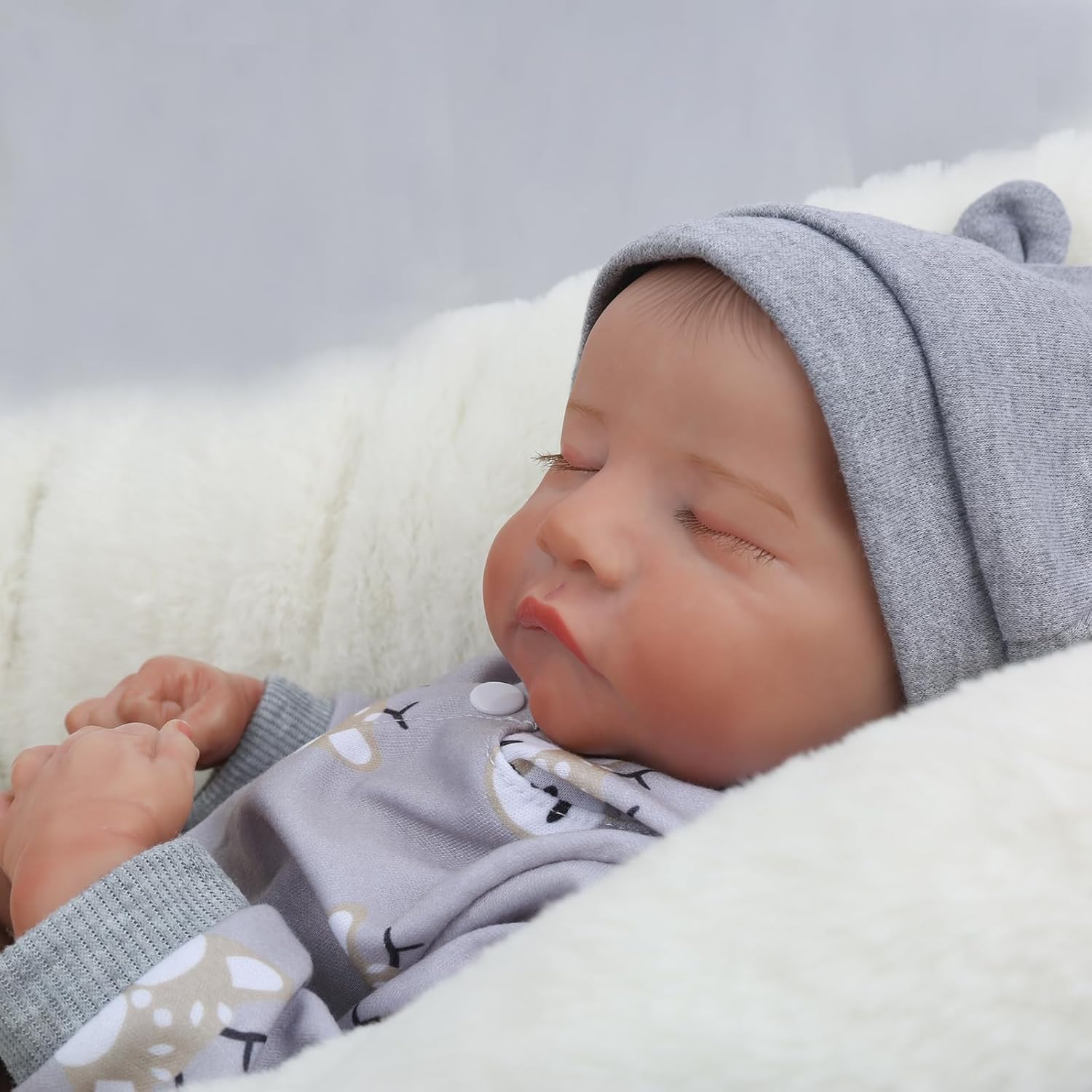 WOOROY Realistic Reborn Baby Doll Boy 18 Inch