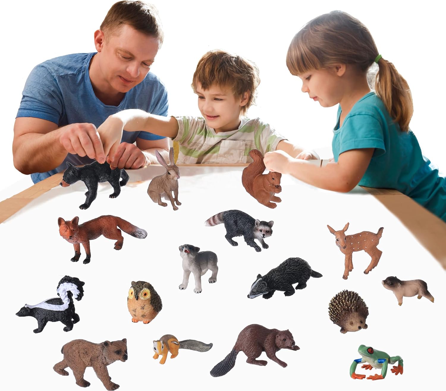 JOKFEICE 16PCS Woodland Animal Figures for Kids