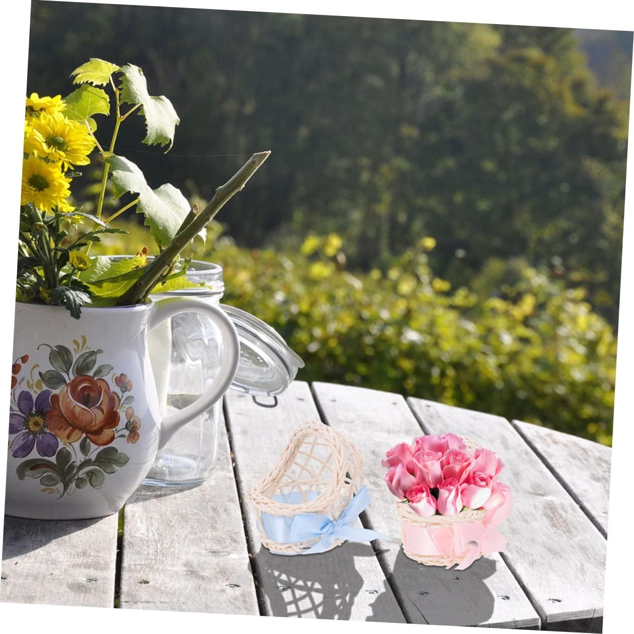 BESTonZON Mini Woven Flower Basket Easter Decor