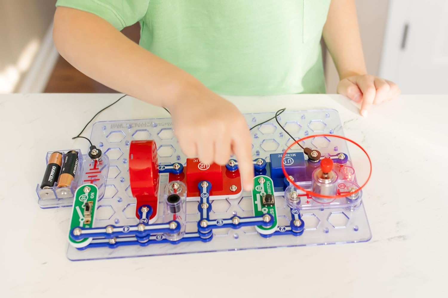 Snap Circuits Jr SC-100 Electronics Kit for Kids 8