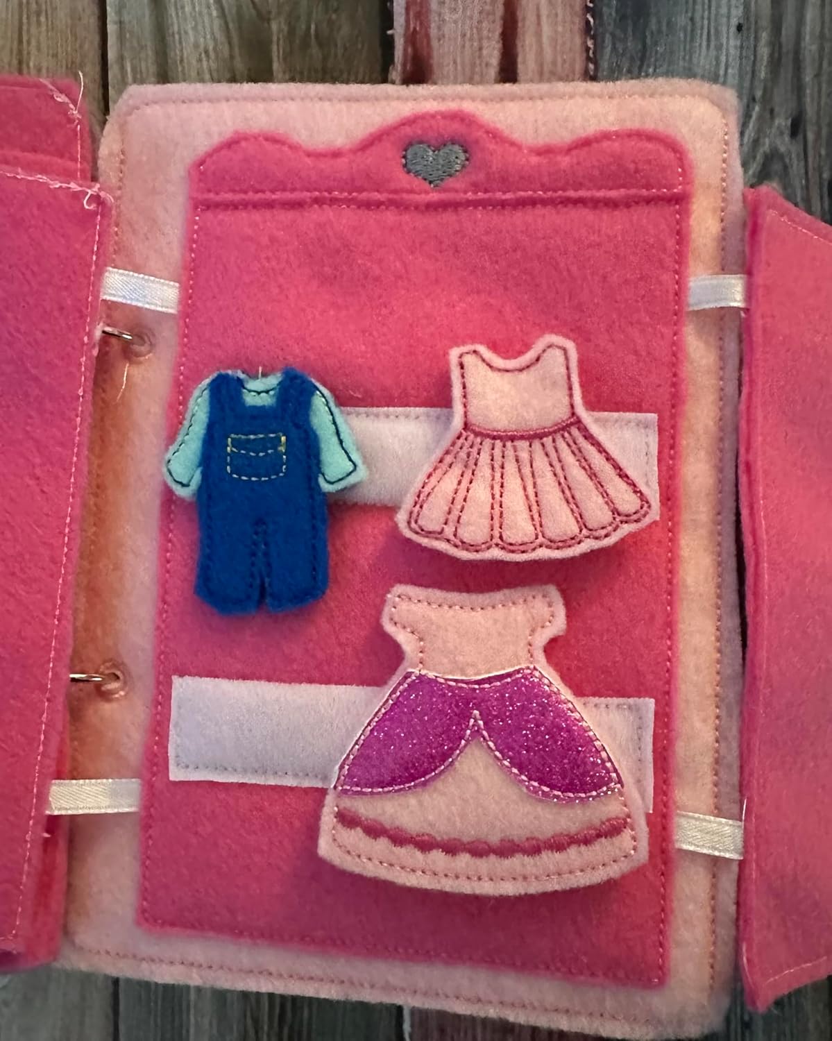 Handmade Portable Felt Dollhouse Book for Kids