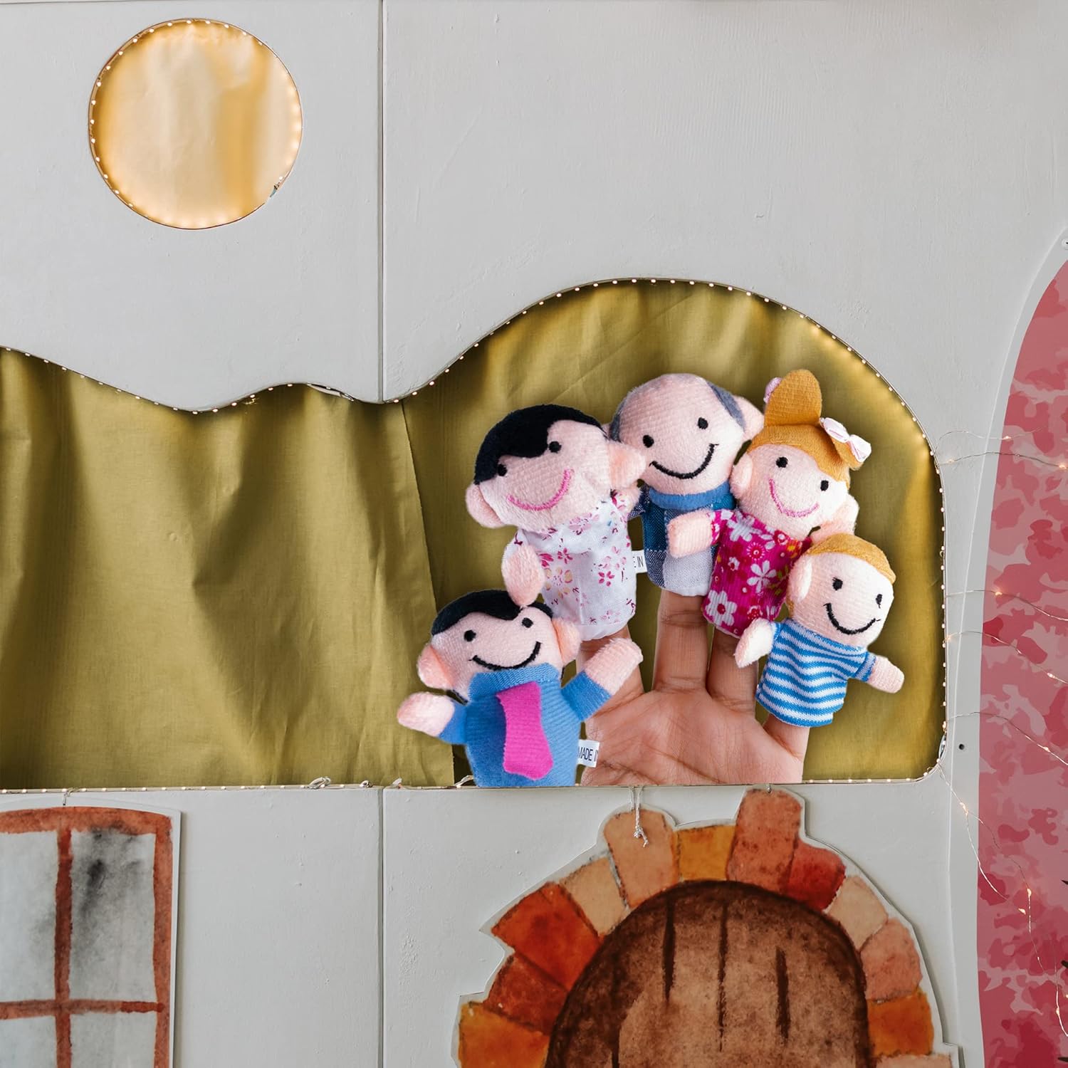 Super Z Outlet Family Finger Puppets 6 Piece Set
