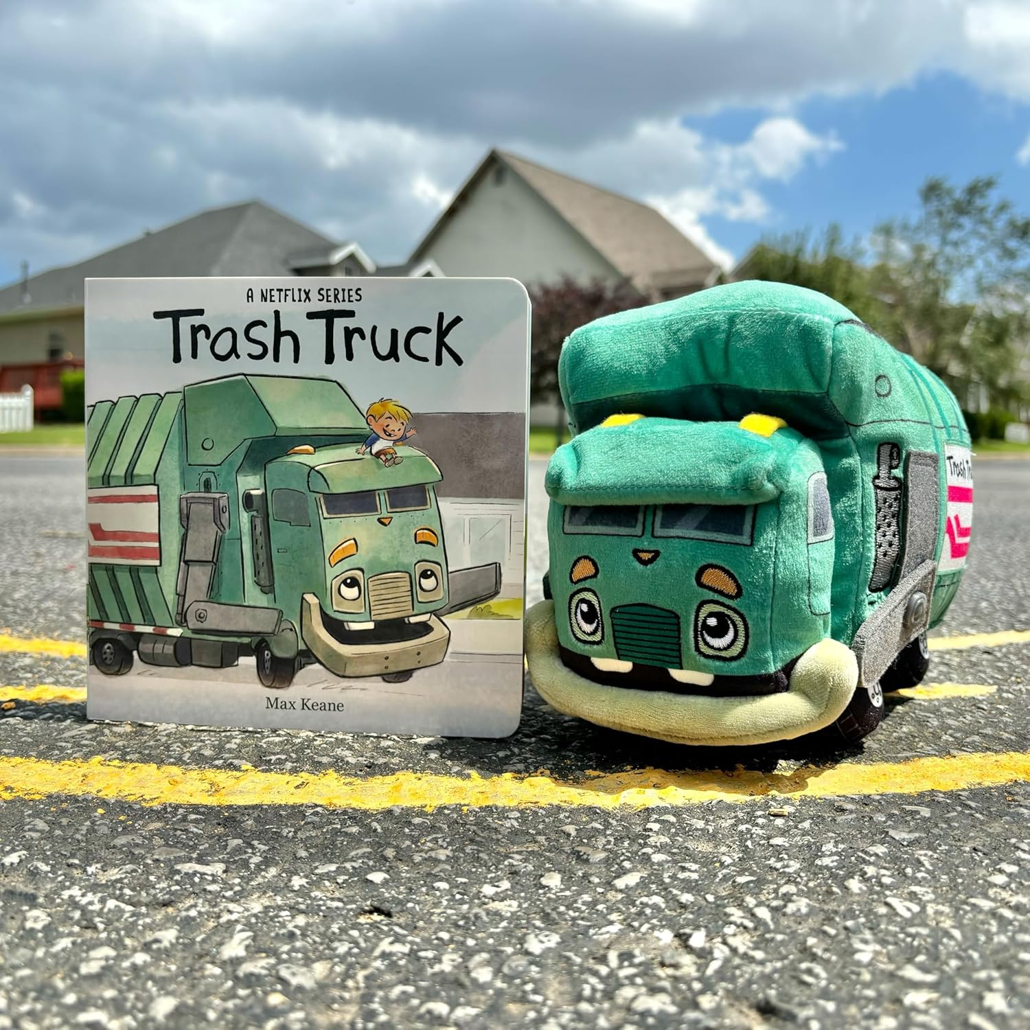MerryMakers Trash Truck Plush 11 Inch 1